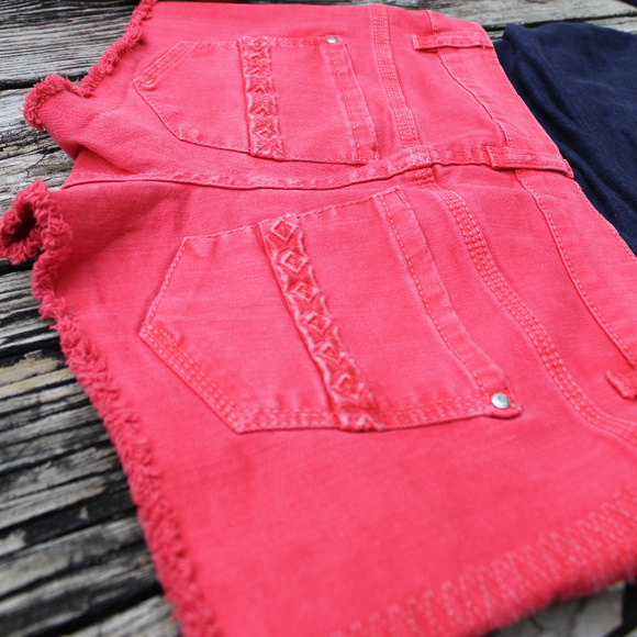 Red Aztec Distressed Denim Shorty Shorts Cutoffs 1 - Picture 6 of 8